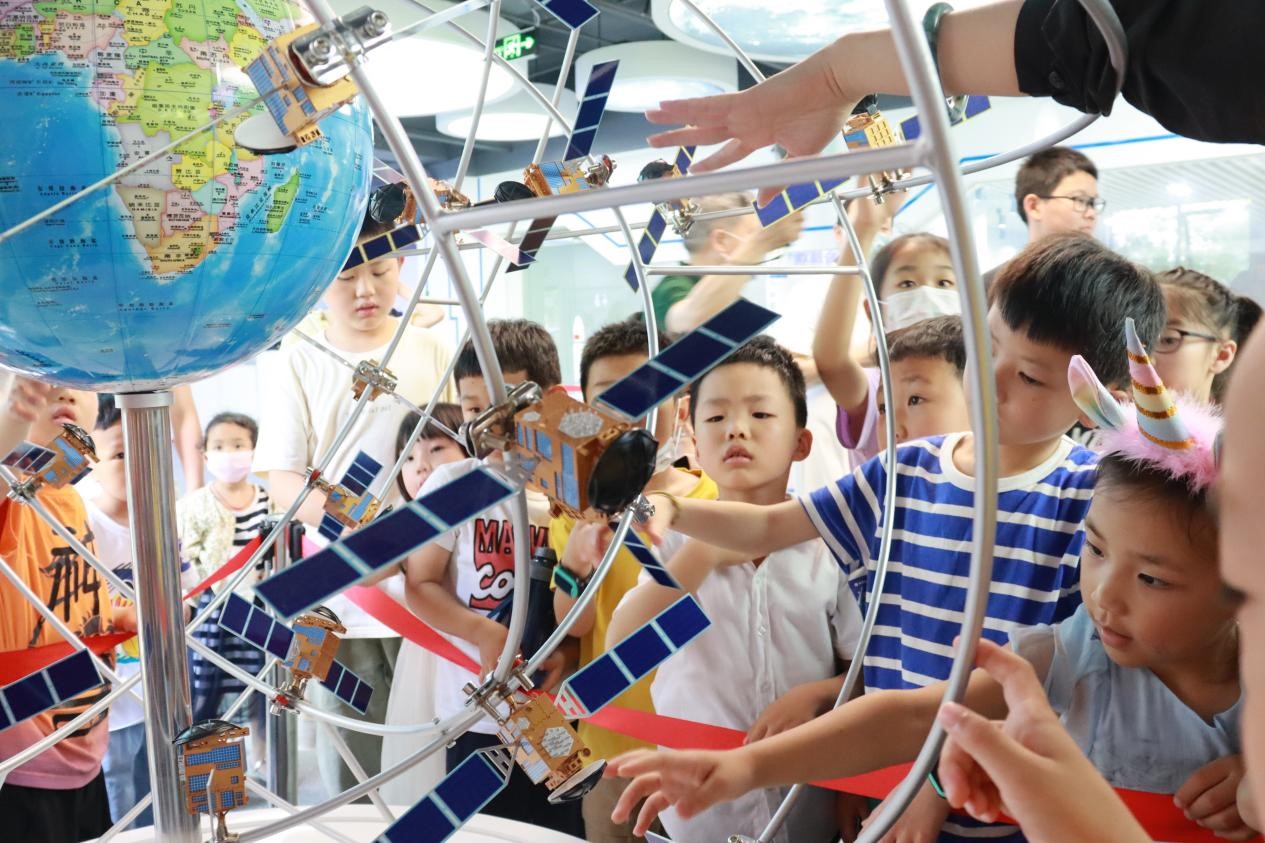 2022年第一届“北斗接棒人”科普运动